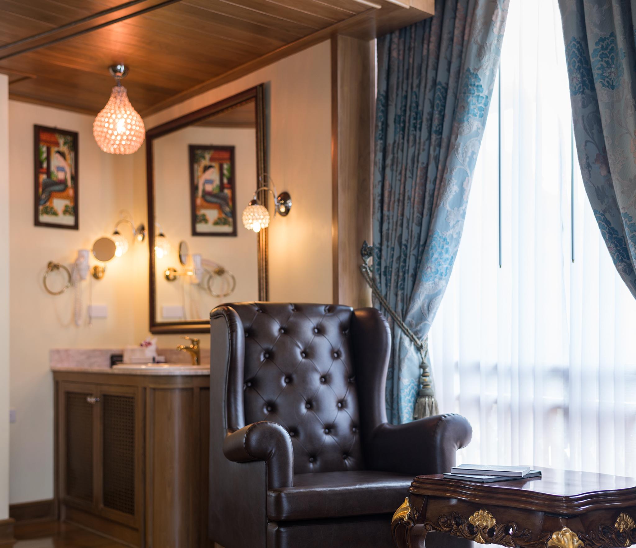 Peak Nimman Prestige Hotel Chiang Mai Ngoại thất bức ảnh