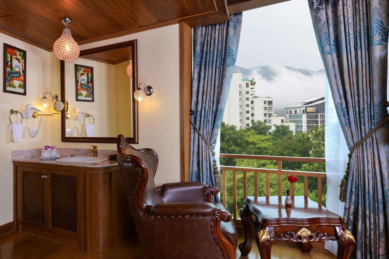Peak Nimman Prestige Hotel Chiang Mai Ngoại thất bức ảnh