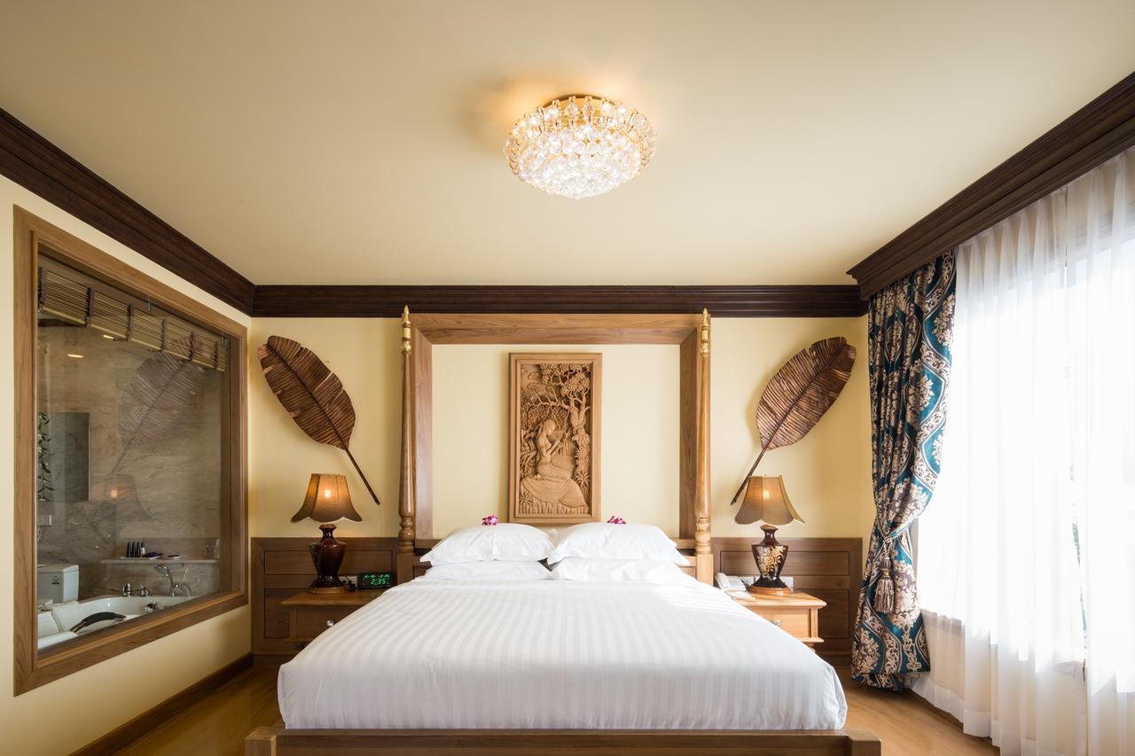 Peak Nimman Prestige Hotel Chiang Mai Ngoại thất bức ảnh